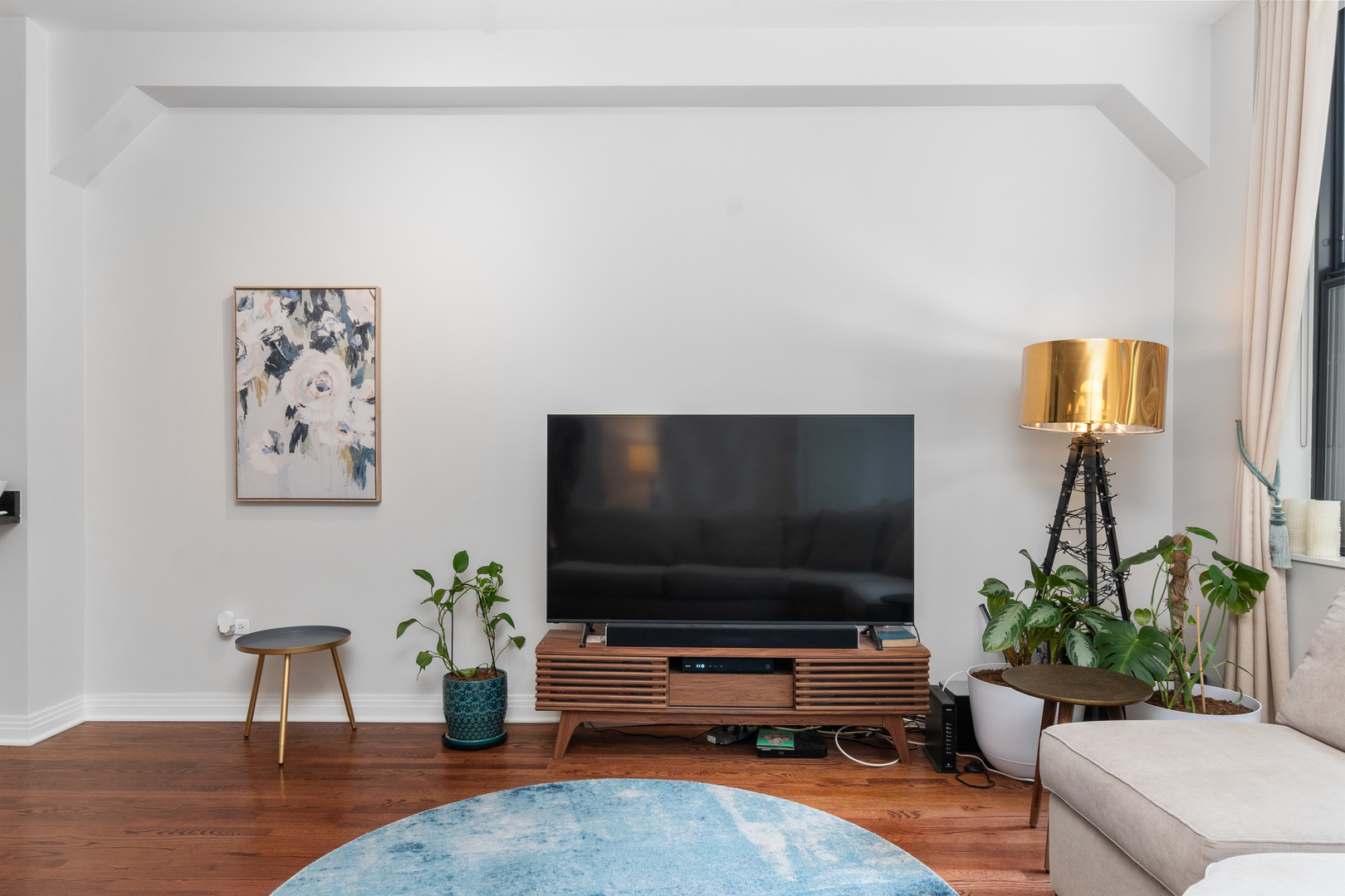 6 N Michigan Avenue 509