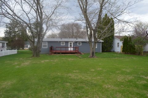 Tiny photo for 460 E Hill Street, Tiskilwa, IL 61368 (MLS # 12618263)