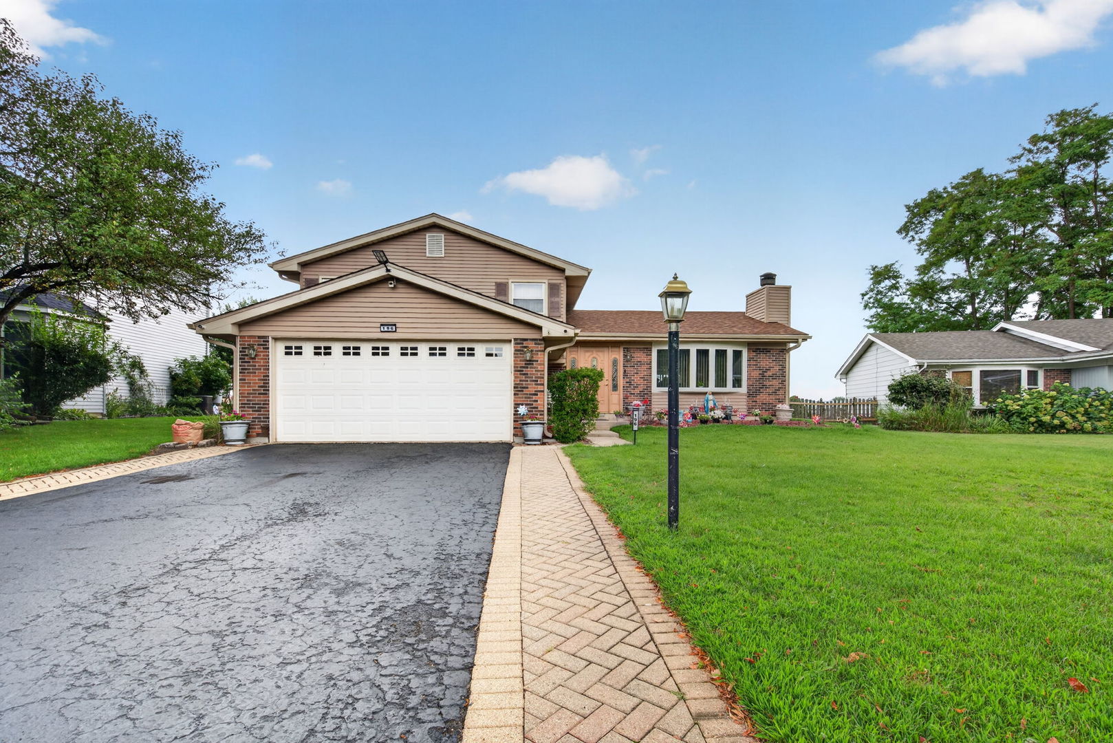 196 Sunshine Drive