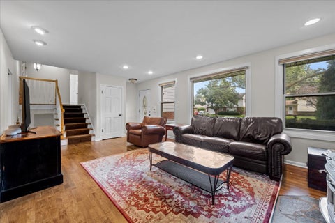 Tiny photo for 1300 Knollwood Road, Deerfield, IL 60015 (MLS # 12750182)