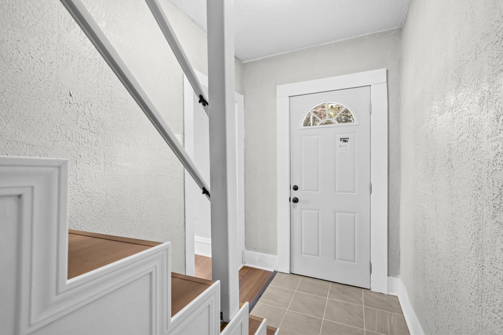 141 W Division Street