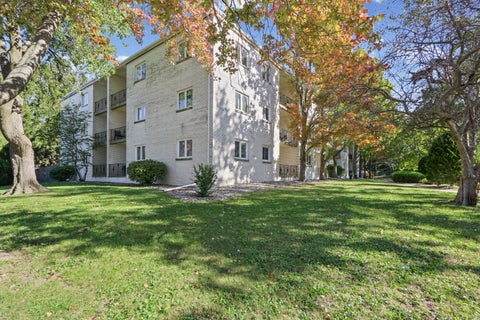 Tiny photo for 1004 E Harding Drive #201, Urbana, IL 61801 (MLS # 12781055)