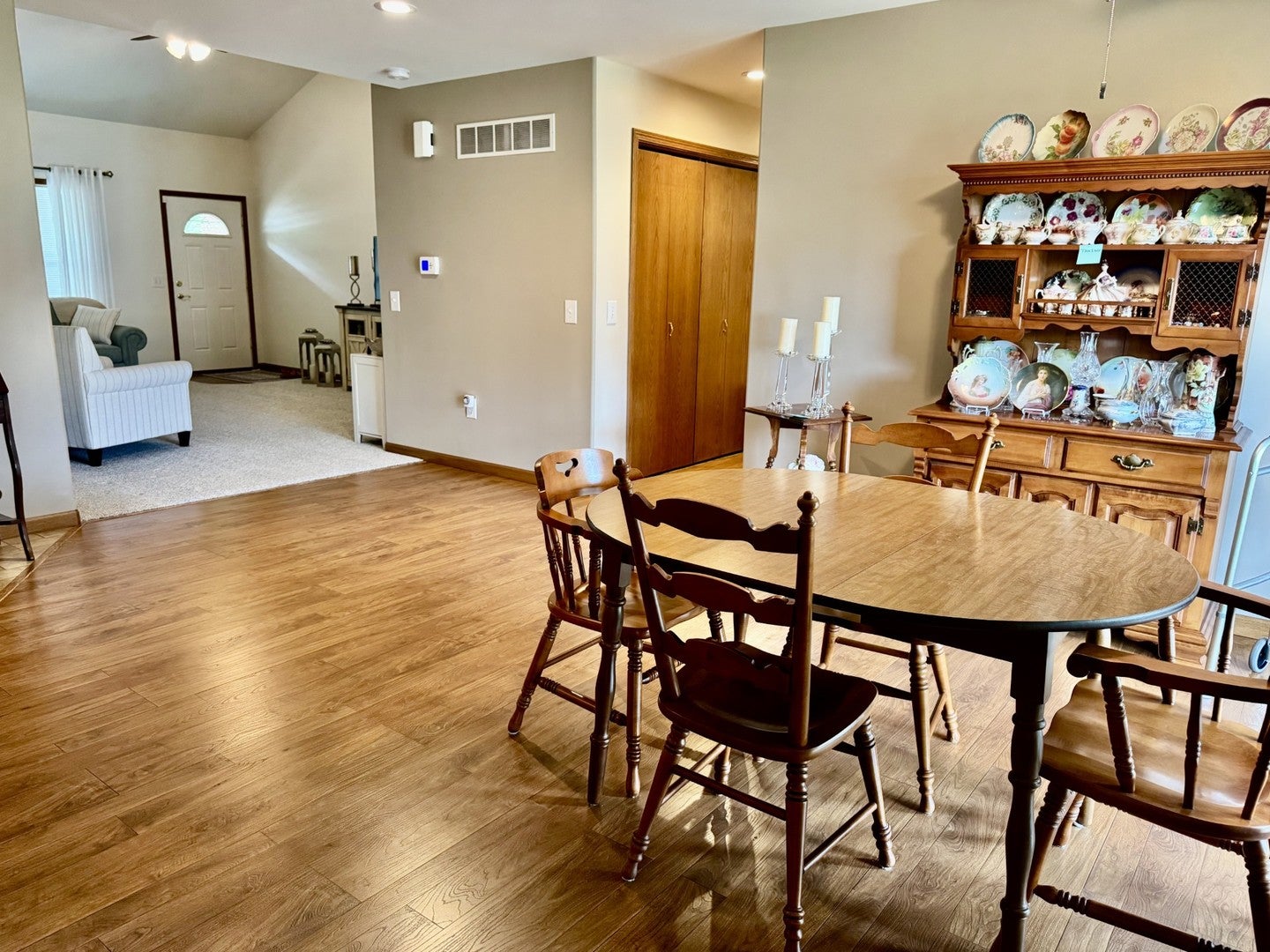 2806 Becker Drive