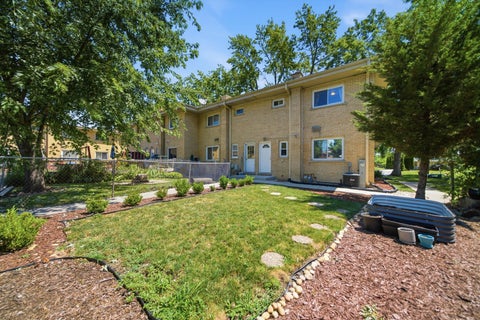 Tiny photo for 1220 N Wheeling Road, Mount Prospect, IL 60056 (MLS # 12719756)
