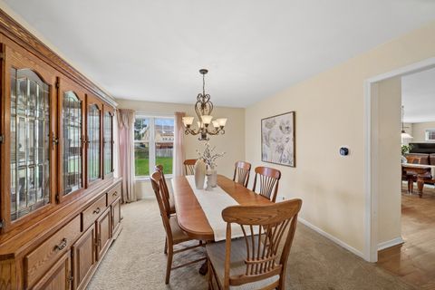 Tiny photo for 5204 Chokeberry Drive, Naperville, IL 60564 (MLS # 12592173)