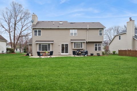Tiny photo for 5204 Chokeberry Drive, Naperville, IL 60564 (MLS # 12592173)