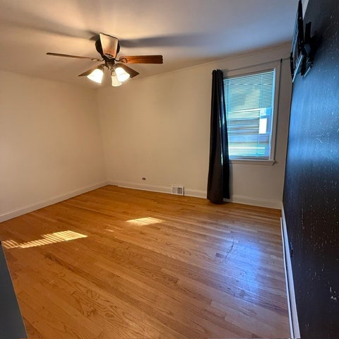 Tiny photo for 521 53rd Avenue, Bellwood, IL 60104 (MLS # 12788980)