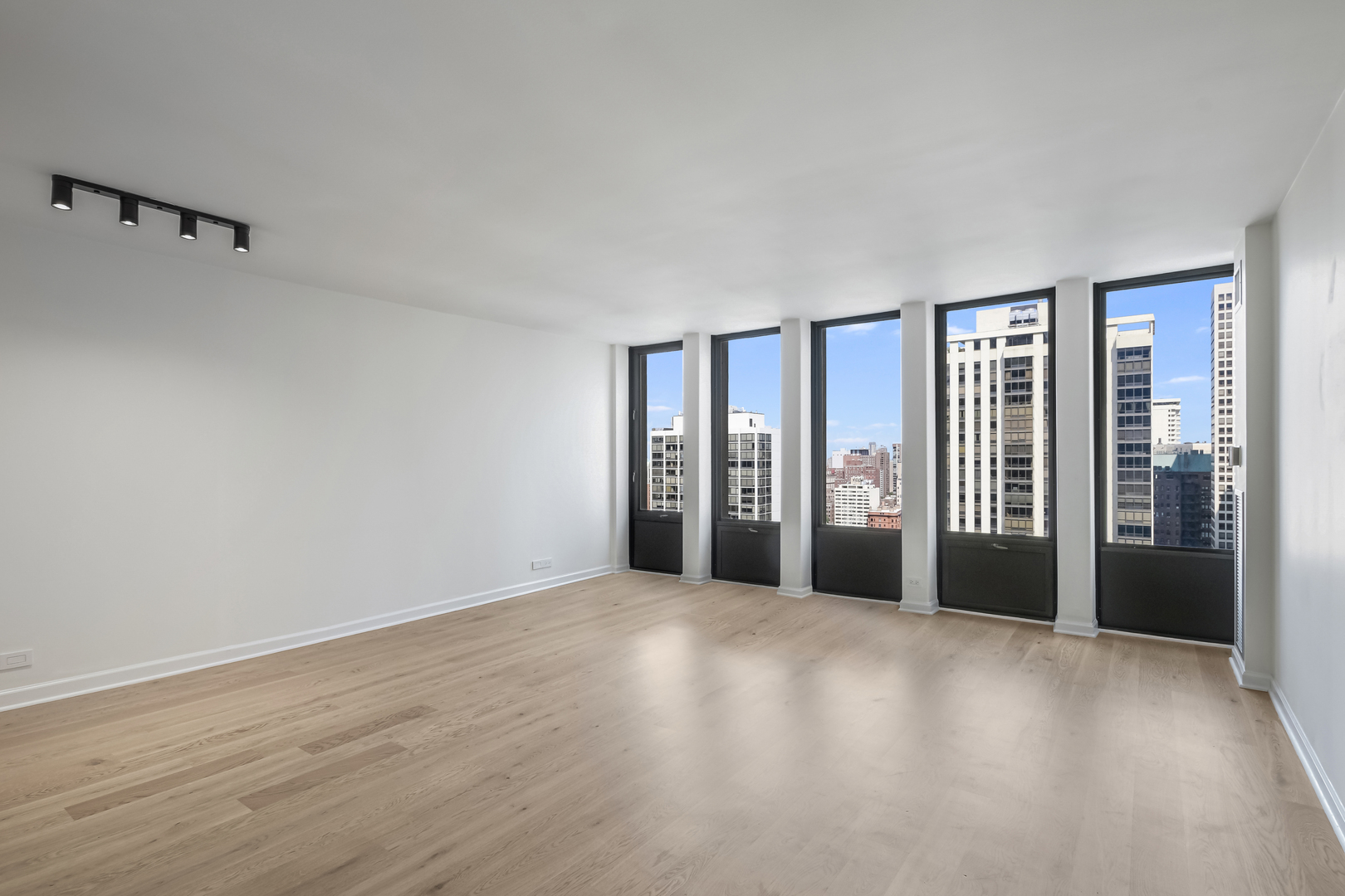 100 E Walton Street 26A