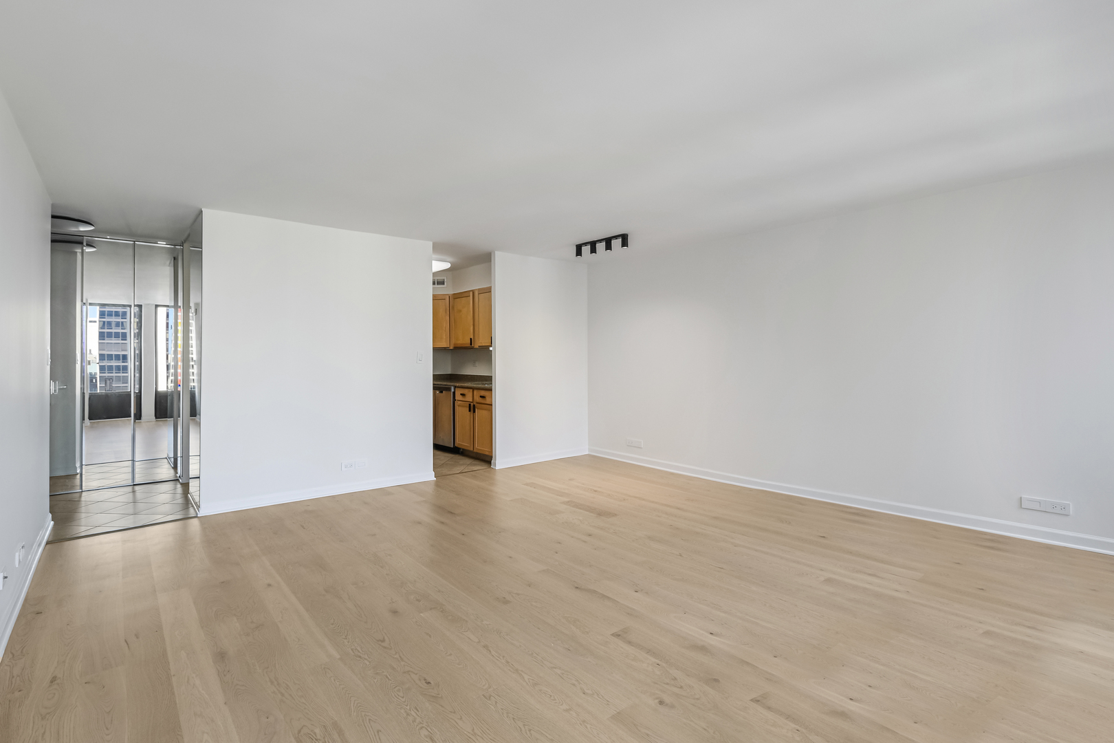 100 E Walton Street 26A