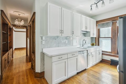 Tiny photo for 707 W Bittersweet Place #K2, Chicago, IL 60613 (MLS # 12460956)