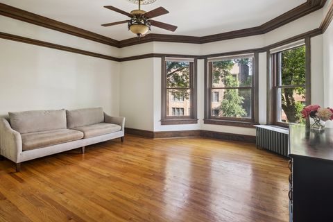 Tiny photo for 707 W Bittersweet Place #K2, Chicago, IL 60613 (MLS # 12460956)