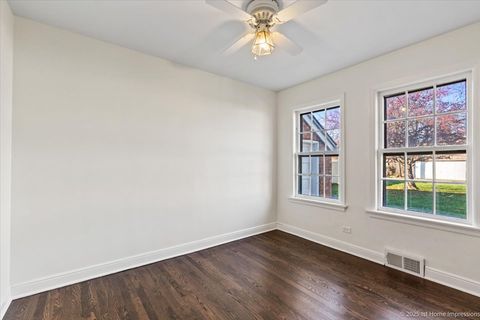 Tiny photo for 9524 S Francisco Avenue, Evergreen Park, IL 60805 (MLS # 12519221)