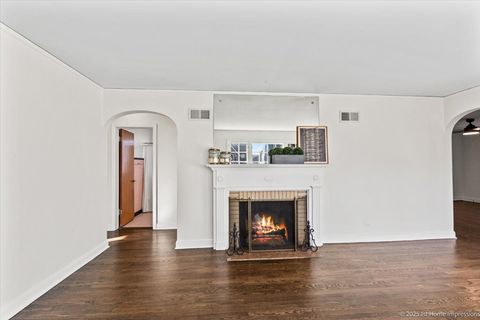 Tiny photo for 9524 S Francisco Avenue, Evergreen Park, IL 60805 (MLS # 12519221)