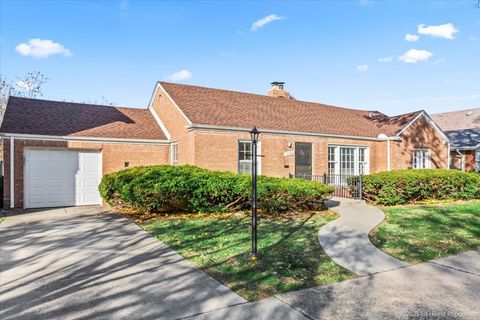 Photo of 9524 S Francisco Avenue, Evergreen Park, IL 60805 (MLS # 12519221)