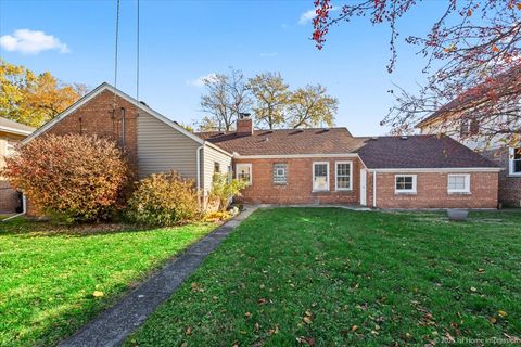 Tiny photo for 9524 S Francisco Avenue, Evergreen Park, IL 60805 (MLS # 12519221)