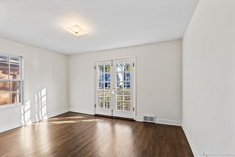 Tiny photo for 9524 S Francisco Avenue, Evergreen Park, IL 60805 (MLS # 12519221)