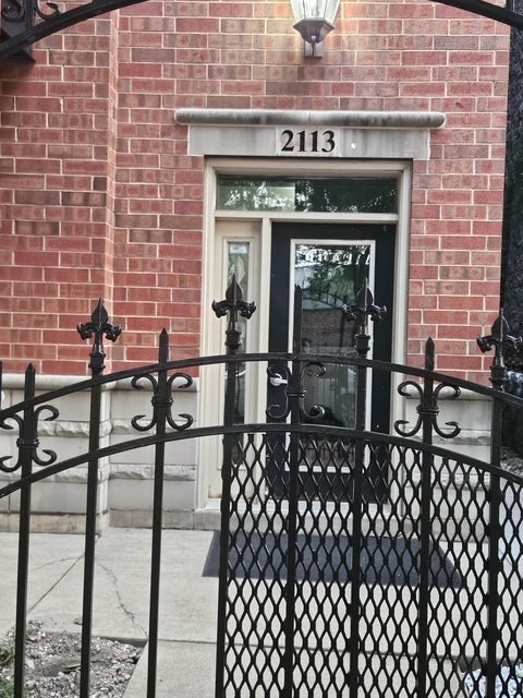 Tiny photo for 2113 W Gladys Avenue #2S, Chicago, IL 60612 (MLS # 12709770)