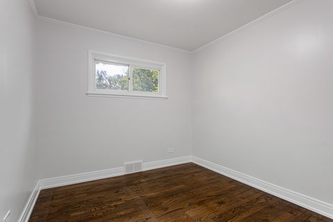 Tiny photo for 606 Longfellow Avenue, Deerfield, IL 60015 (MLS # 12526620)