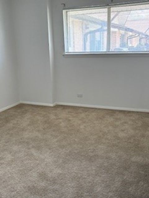 Tiny photo for 22A Kingery Quarter #202, Willowbrook, IL 60527 (MLS # 12459838)