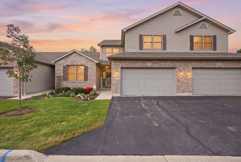 Photo of 1442 Ridge Drive, Sycamore, IL 60178 (MLS # 12769321)