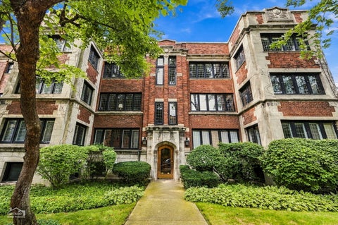 Photo of 5650 S Dorchester Avenue #1, Chicago, IL 60637 (MLS # 12758344)