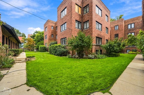 Tiny photo for 5650 S Dorchester Avenue #1, Chicago, IL 60637 (MLS # 12758344)