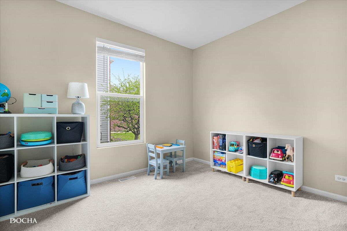 377 Grape Vine Trail, Oswego, IL 60543 — MLS #12599924 — photo 17 of 36