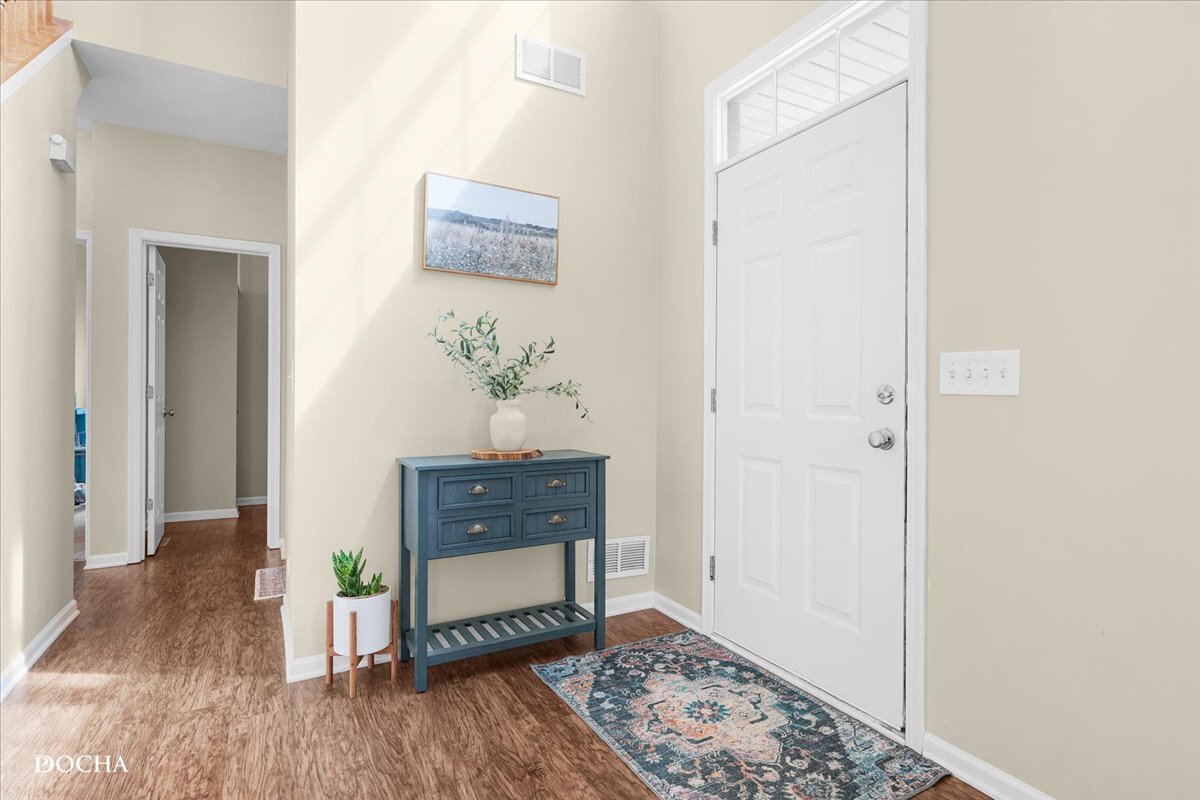 377 Grape Vine Trail, Oswego, IL 60543 — MLS #12599924 — photo 3 of 36