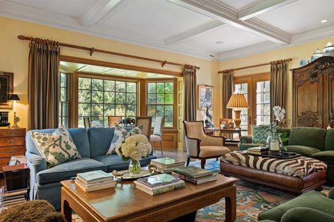 Tiny photo for 5 Woodley Road, Winnetka, IL 60093 (MLS # 12452300)