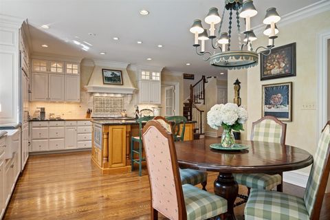 Tiny photo for 5 Woodley Road, Winnetka, IL 60093 (MLS # 12452300)