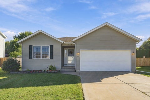 Photo of 926 5th Avenue Drive, Andalusia, IL 61232 (MLS # 12775144)