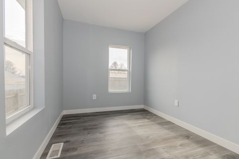 Tiny photo for 689 E Bluff Street, Marseilles, IL 61341 (MLS # 12566472)