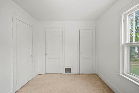 Tiny photo for 711 Garfield Avenue, Belvidere, IL 61008 (MLS # 12497442)