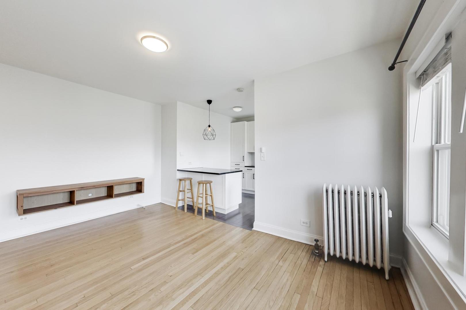 4416 1/2 N Ashland Avenue 3