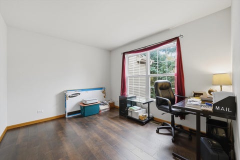 Tiny photo for 28796 W Pondview Drive, Lakemoor, IL 60051 (MLS # 12676811)
