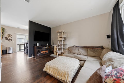 Tiny photo for 28796 W Pondview Drive, Lakemoor, IL 60051 (MLS # 12676811)