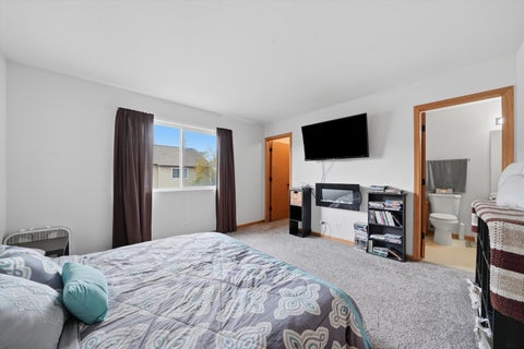 Tiny photo for 28796 W Pondview Drive, Lakemoor, IL 60051 (MLS # 12676811)