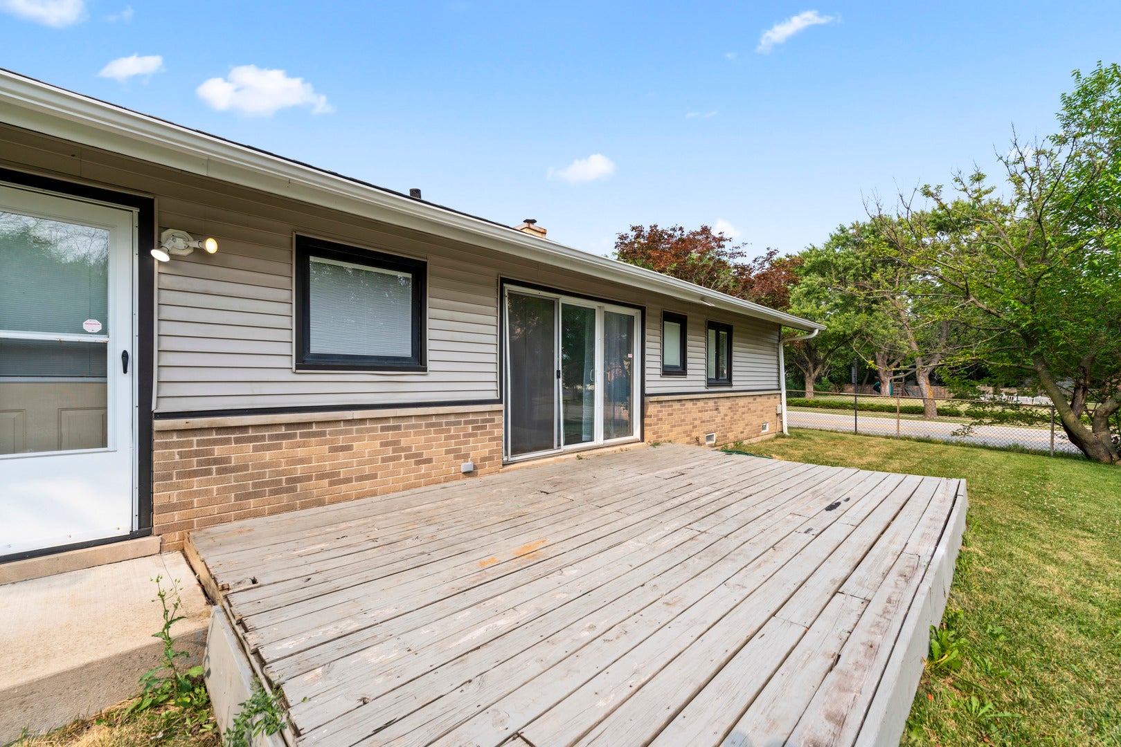 109 Landmeier Road