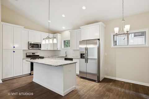 Tiny photo for 5912 Prairie Ridge Road, Crystal Lake, IL 60014 (MLS # 12509359)