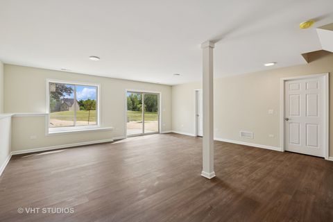 Tiny photo for 5912 Prairie Ridge Road, Crystal Lake, IL 60014 (MLS # 12509359)