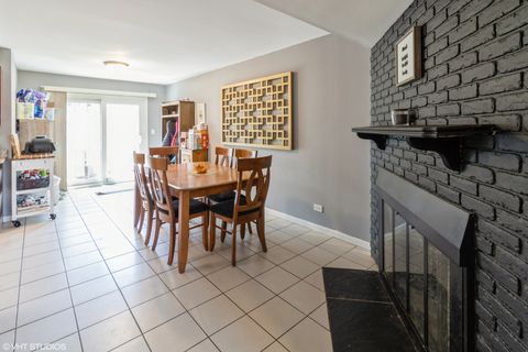 Tiny photo for 808 Bishop Court, Schaumburg, IL 60194 (MLS # 12470115)