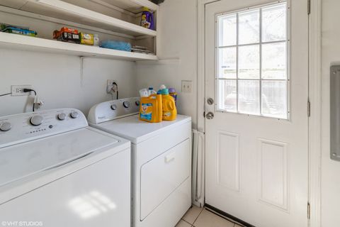 Tiny photo for 808 Bishop Court, Schaumburg, IL 60194 (MLS # 12470115)