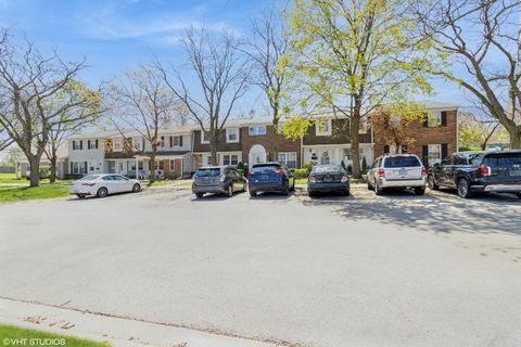 Tiny photo for 808 Bishop Court, Schaumburg, IL 60194 (MLS # 12470115)
