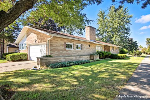 558 1st Street Antioch IL 60002