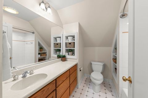 Tiny photo for 260 N Charlotte Street, Lombard, IL 60148 (MLS # 12406467)