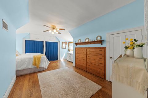 Tiny photo for 260 N Charlotte Street, Lombard, IL 60148 (MLS # 12406467)
