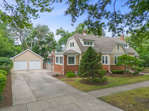 Tiny photo for 260 N Charlotte Street, Lombard, IL 60148 (MLS # 12406467)