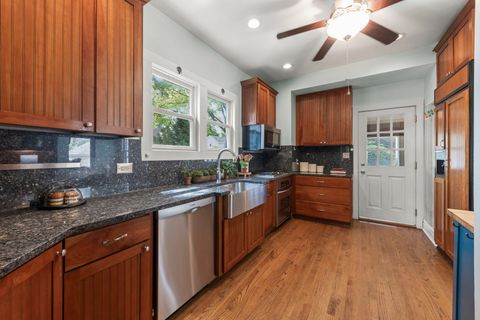 Tiny photo for 260 N Charlotte Street, Lombard, IL 60148 (MLS # 12406467)