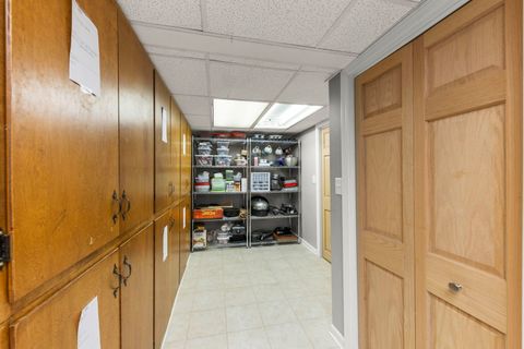 Tiny photo for 260 N Charlotte Street, Lombard, IL 60148 (MLS # 12406467)