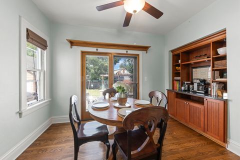 Tiny photo for 260 N Charlotte Street, Lombard, IL 60148 (MLS # 12406467)